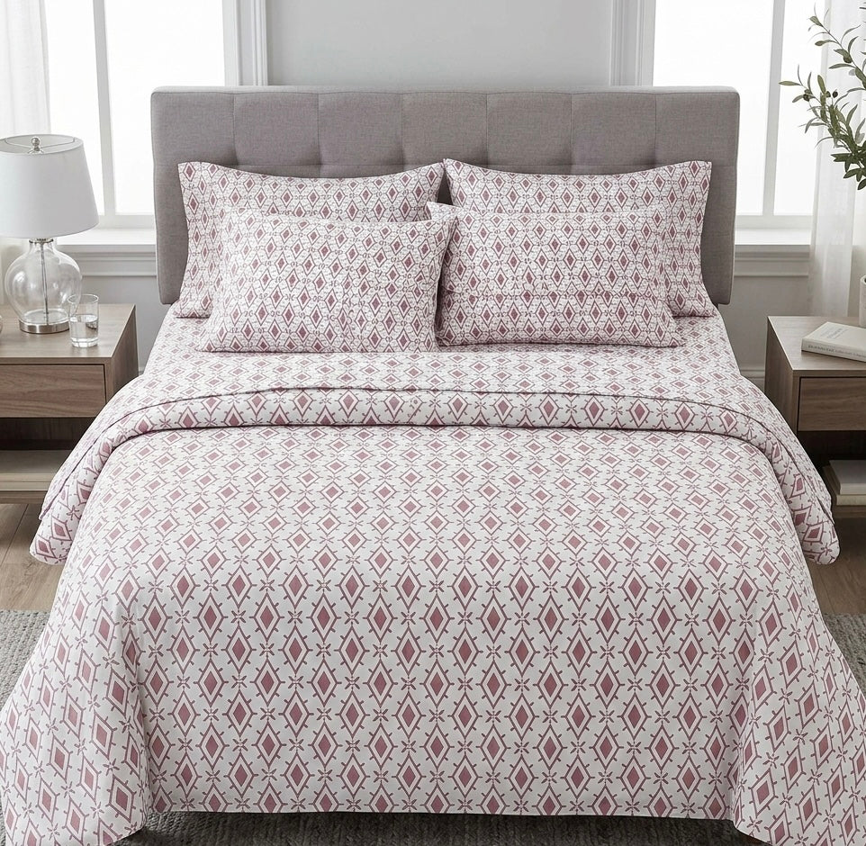 Soft Cotton Daimond in pink 3 Pcs Printed Bedsheet Set