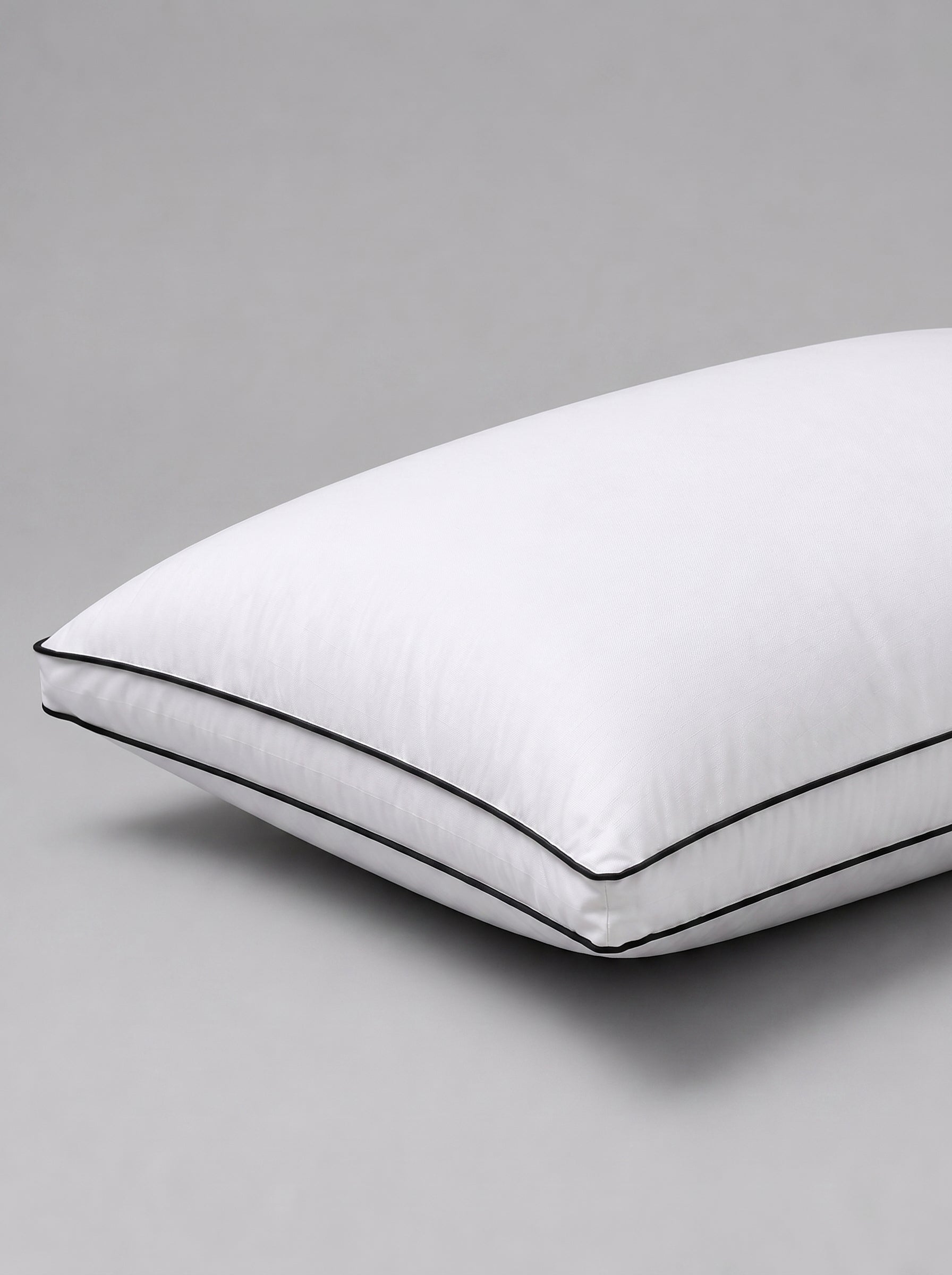 Ultra Luxury Pillow